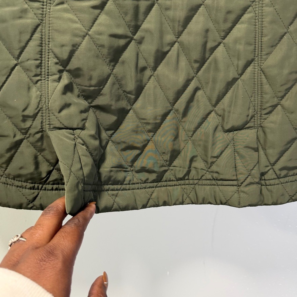 Athleta Women Teton Green Quilted Flurry Vest S RN 54023 Gorpcore Athleisure - Picture 9 of 12
